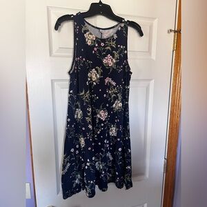 Old Navy Blue Floral Sundress, petite medium‎